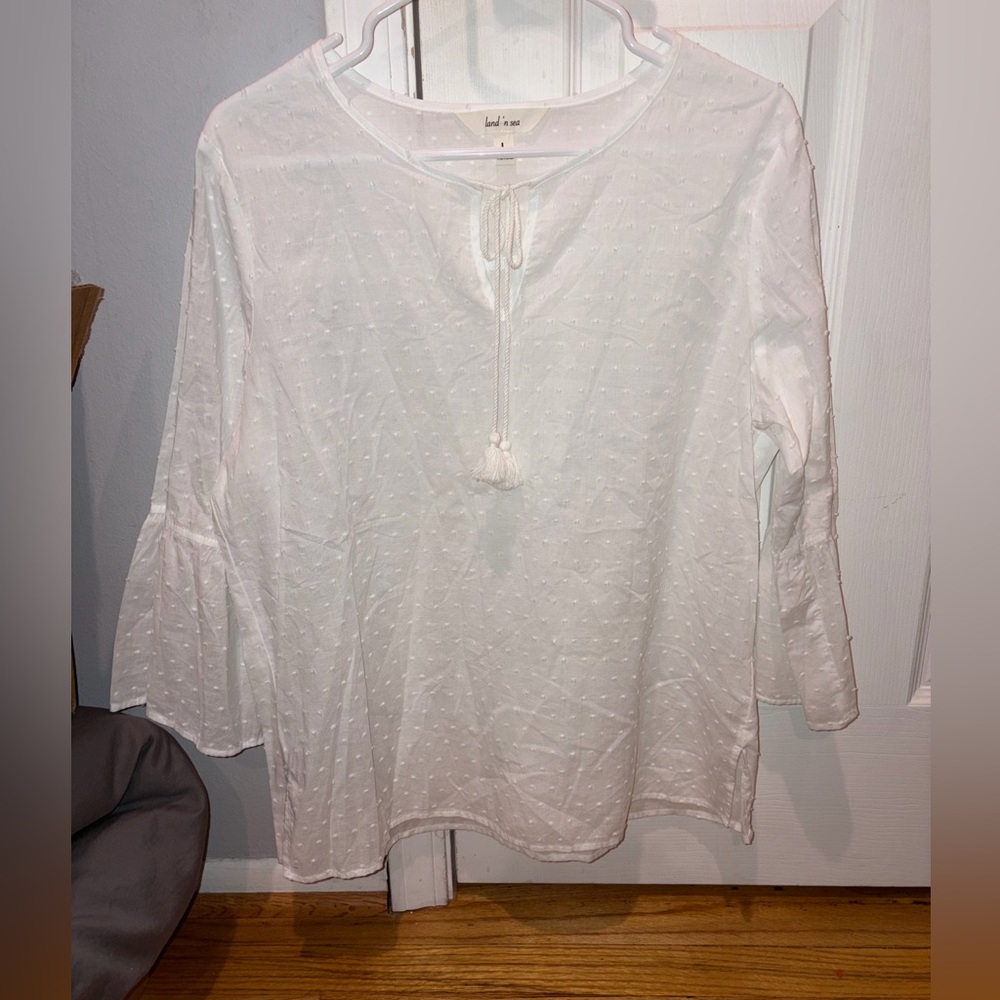 Land N Sea Size Large White Blouse